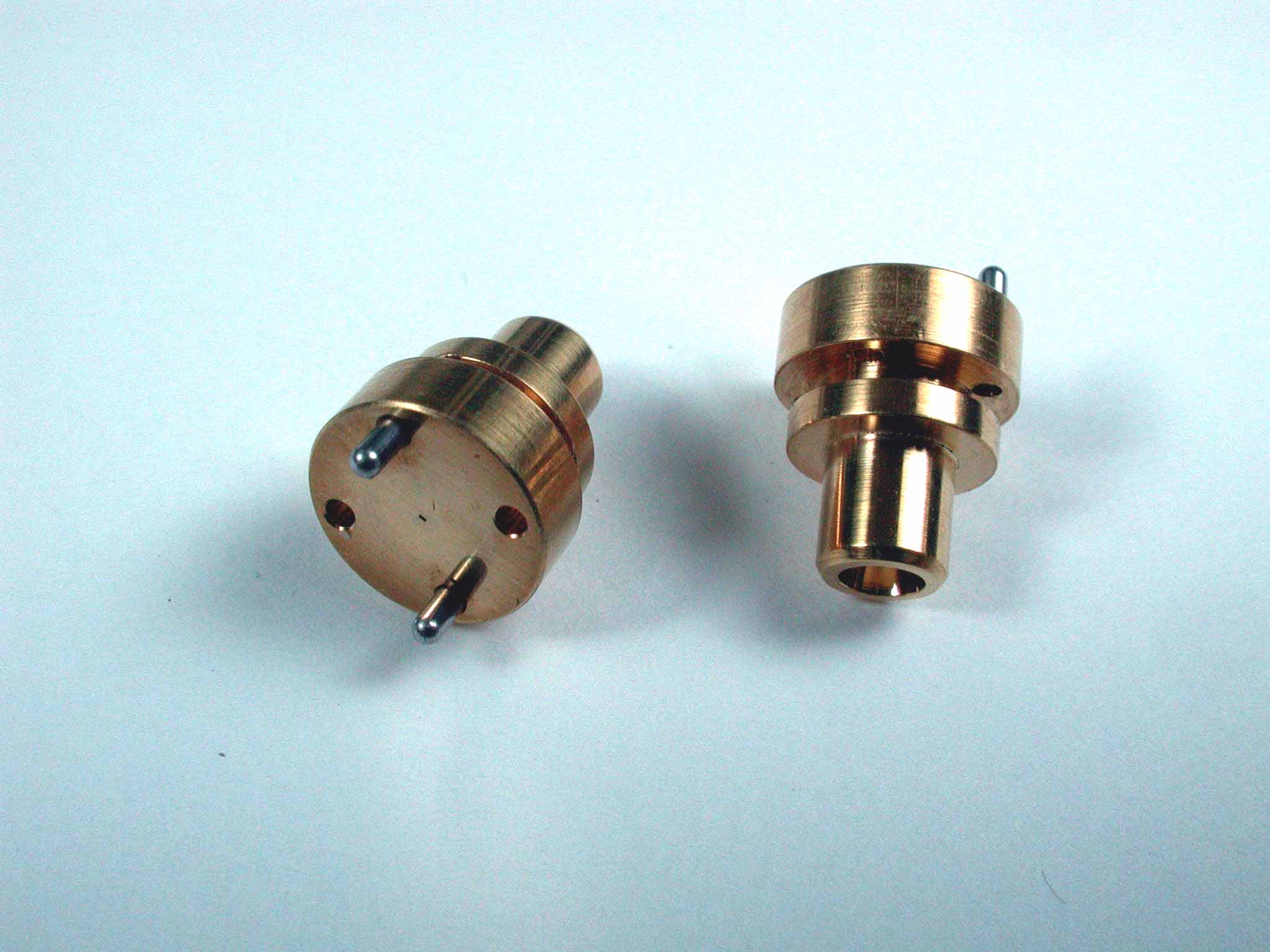 Potter horns 600 GHz